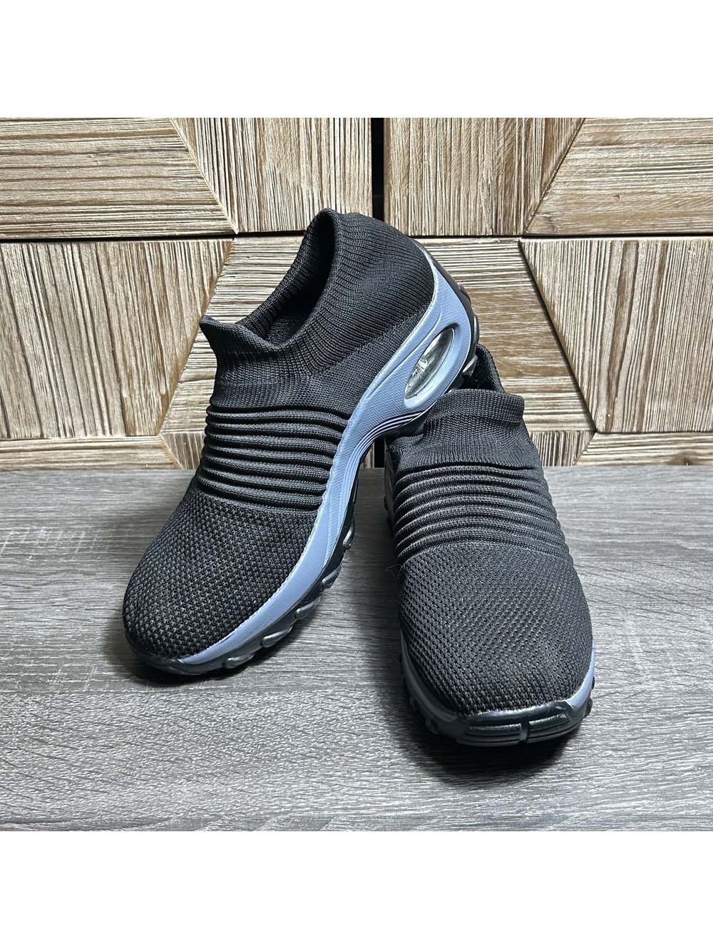 Womens Black Casual Comfort Slip On Sneakers Walking Shoes Size 7 - Picture 3 of 6